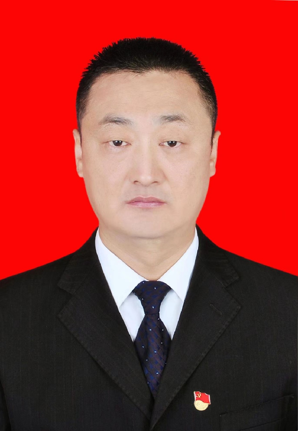 现任新疆维吾尔自治区昌吉回族自治州呼图壁县农业综合行政执法大队