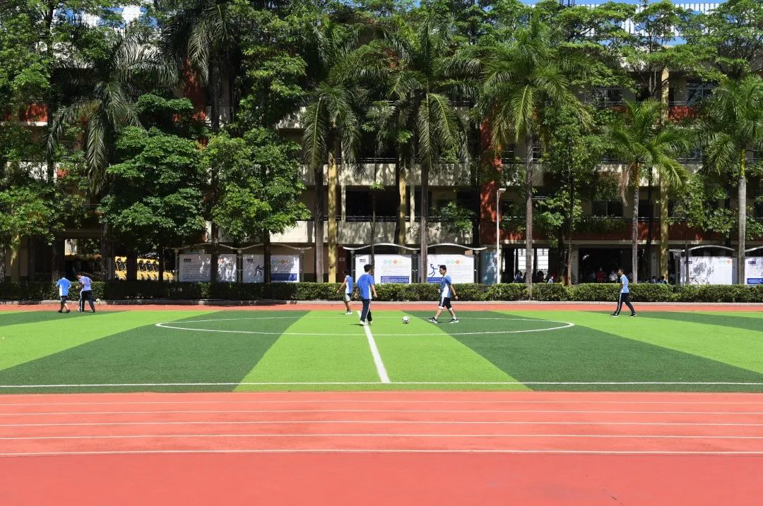 深圳市展华实验学校