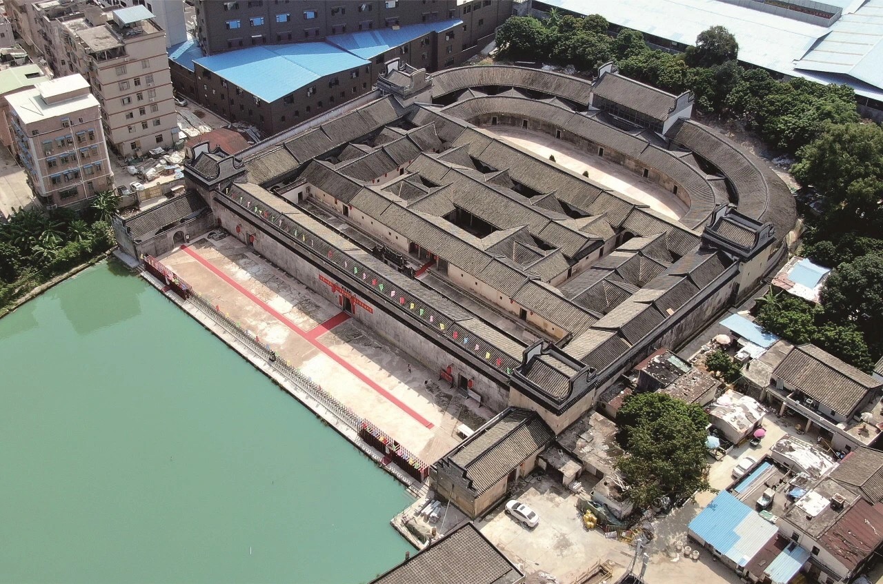  p>深圳客家围村主要分布在深圳的 a target="_blank" href="/item