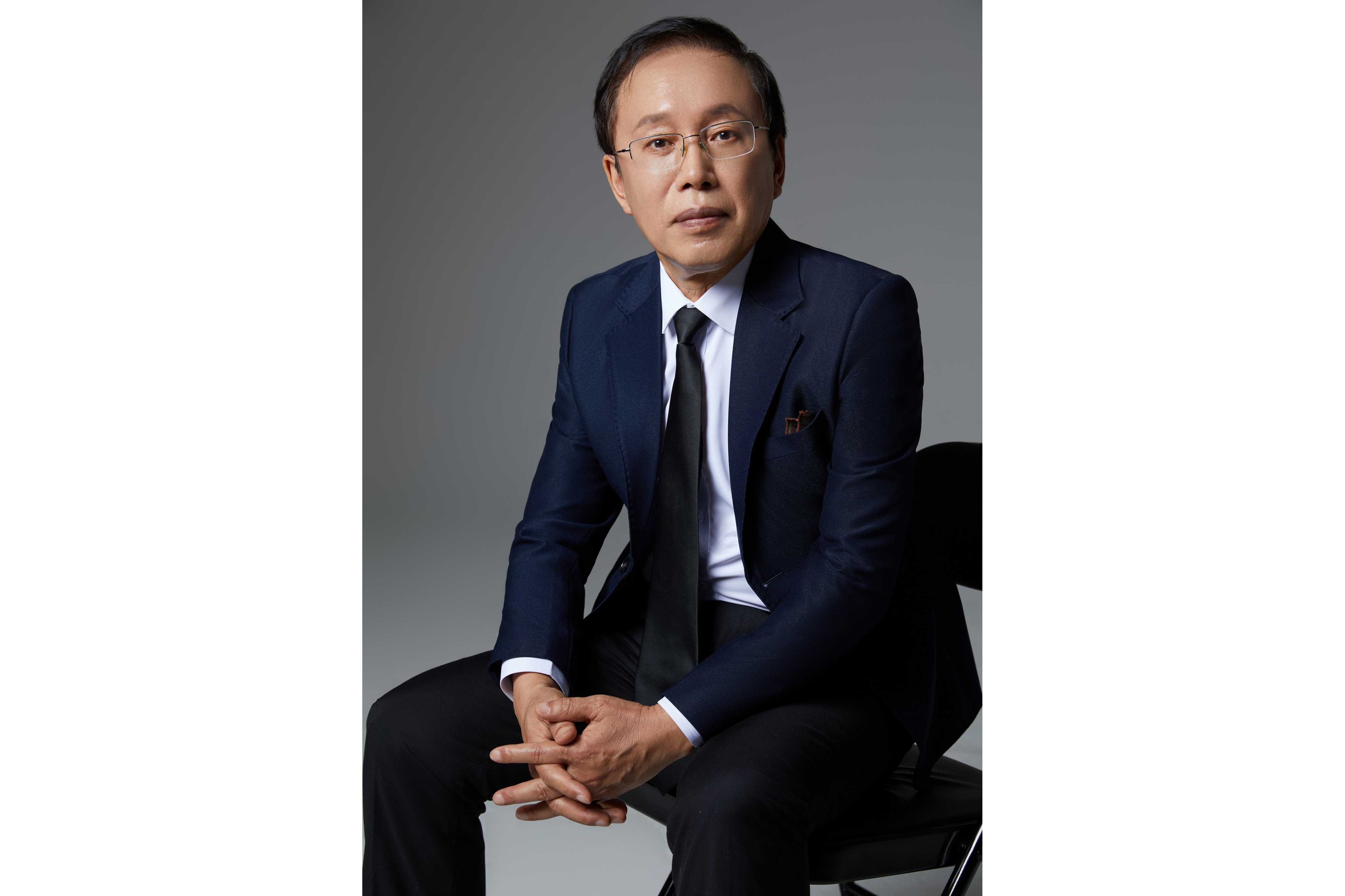 李文新