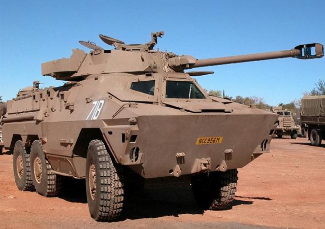 以满足南非步兵和装甲兵的需要