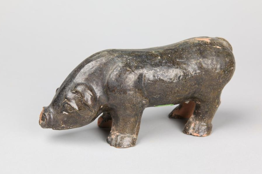 东汉绿釉陶猪