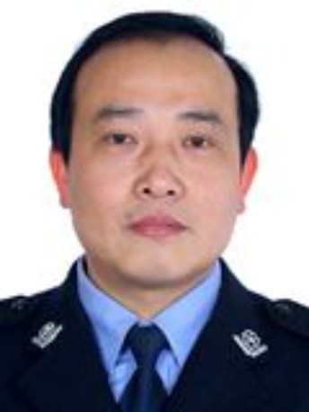 刘旭东