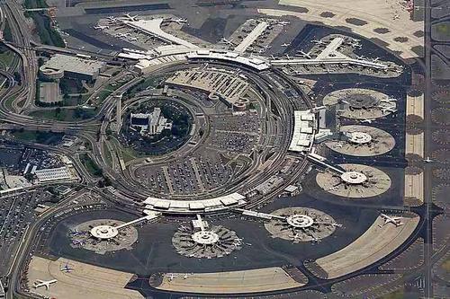  p>纽瓦克自由国际机场(英语:newark liberty international airport