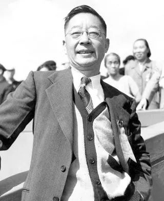 “人民艺术家”老舍的收藏经：收藏艺术品要随心，这是个性！_百科TA说