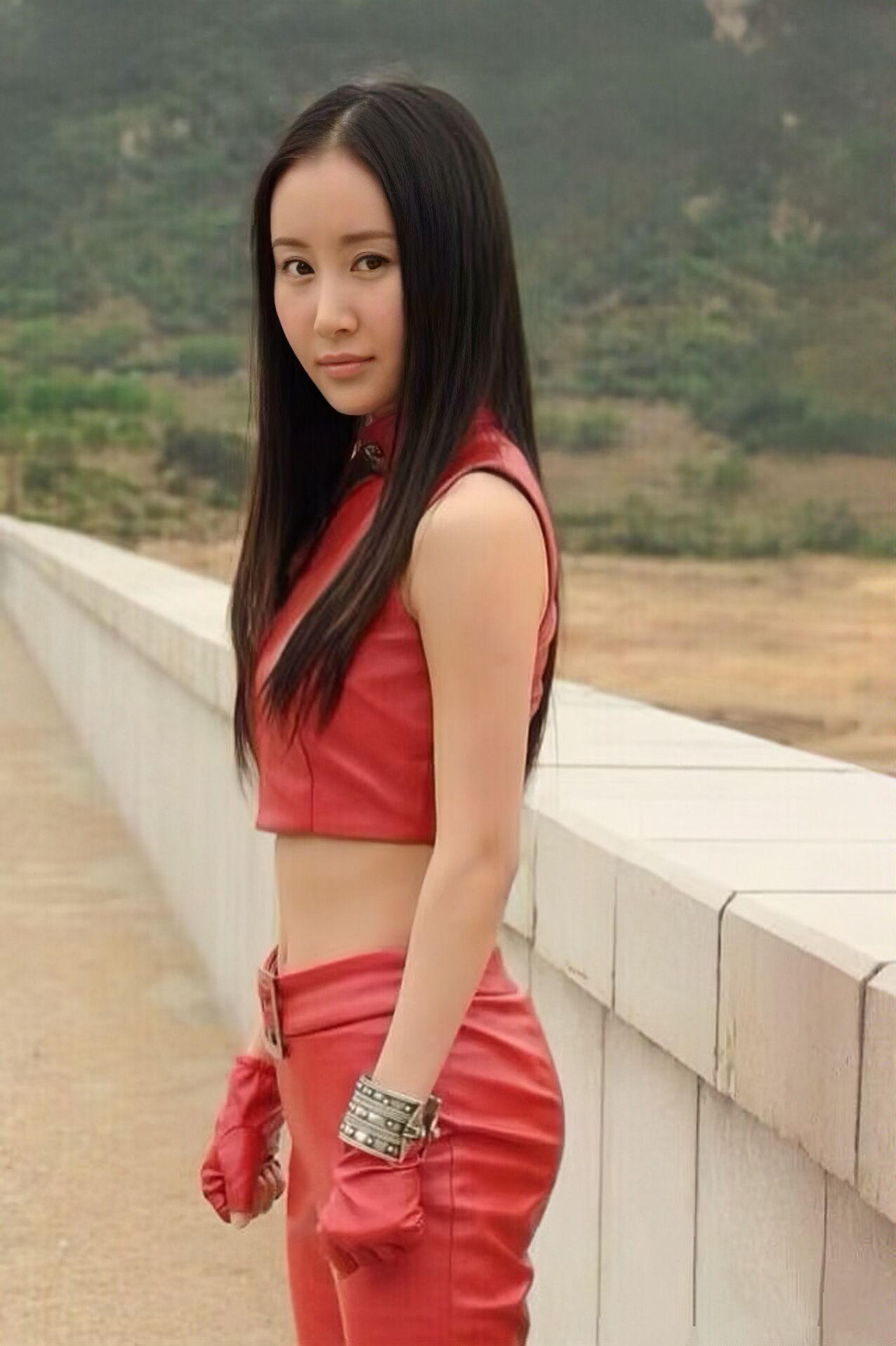 和《 a target="_blank" href="/item/魔幻手机2傻妞归来/2