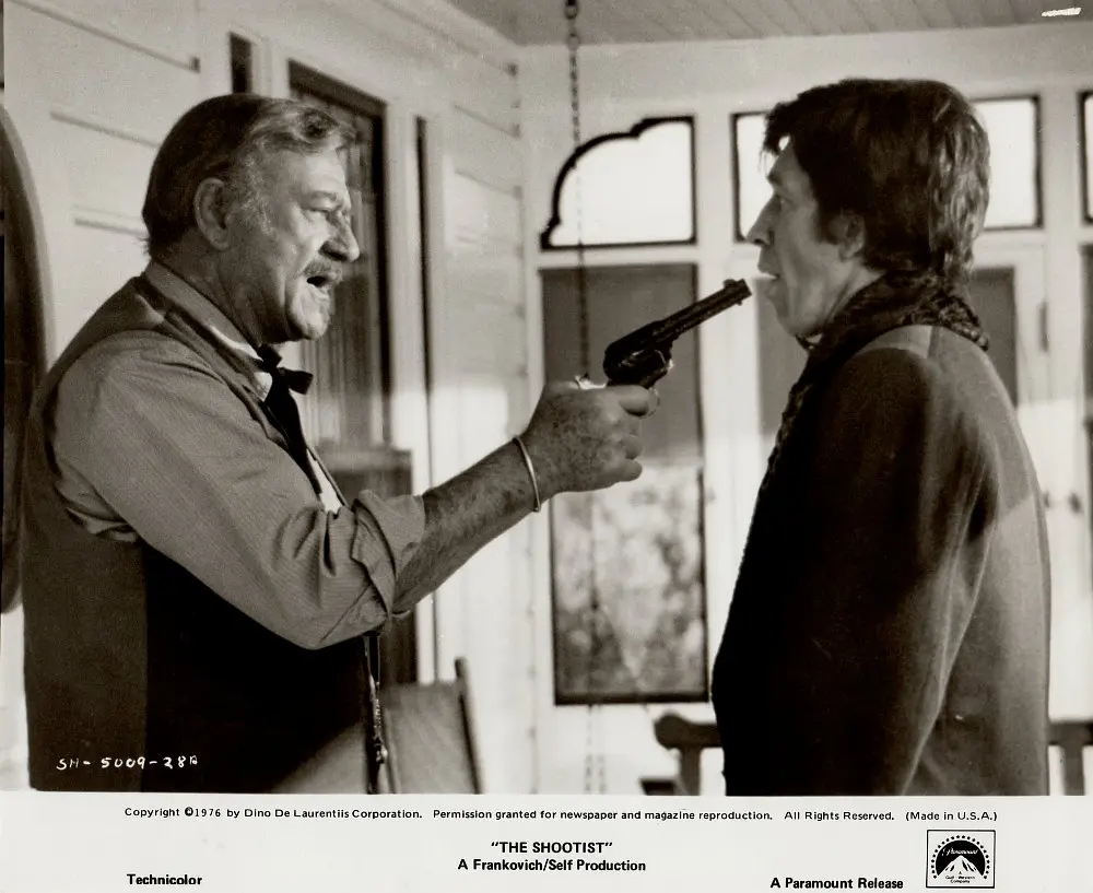  p>《神枪手》是1976年上映的美国西部剧情电影,由don siegel执导, a