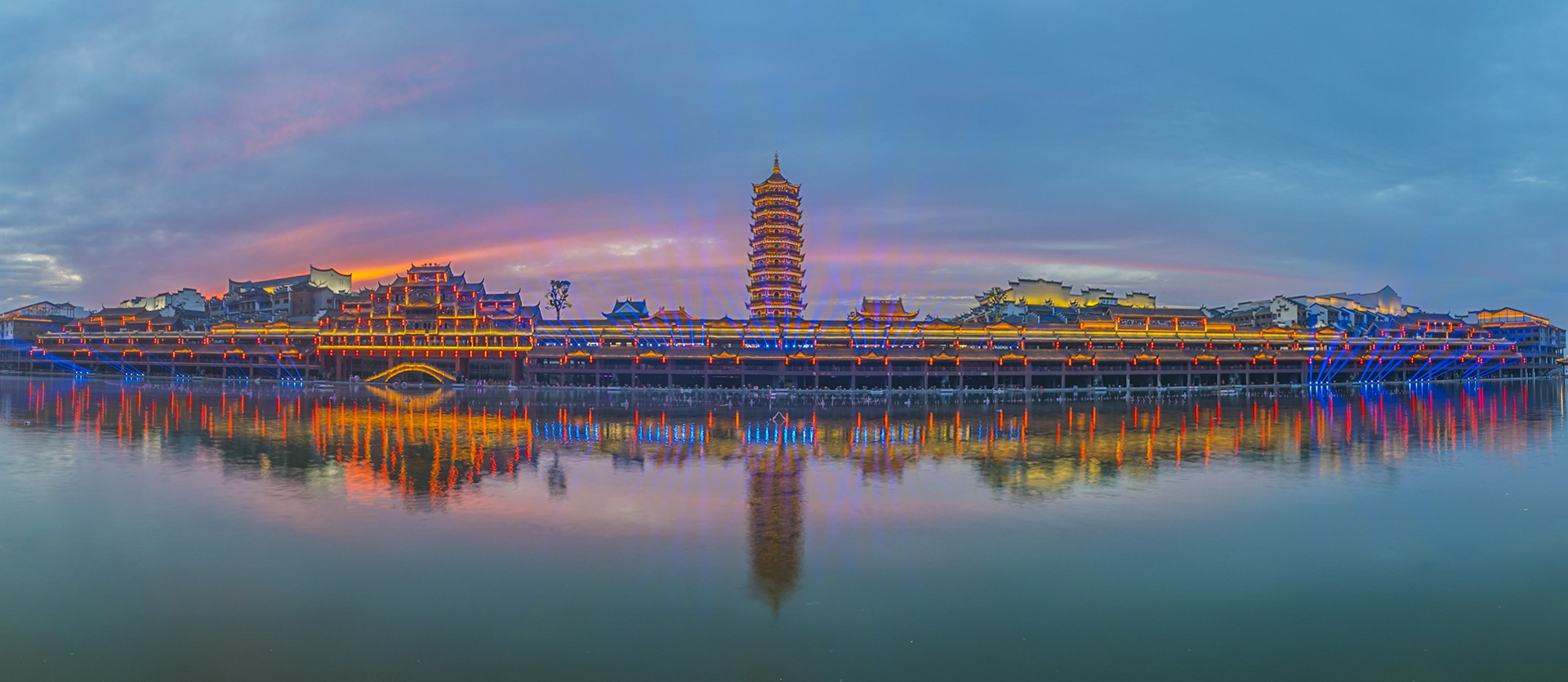  p>太湖龙之梦乐园,位于浙江省 a target="_blank" href="/item/湖州