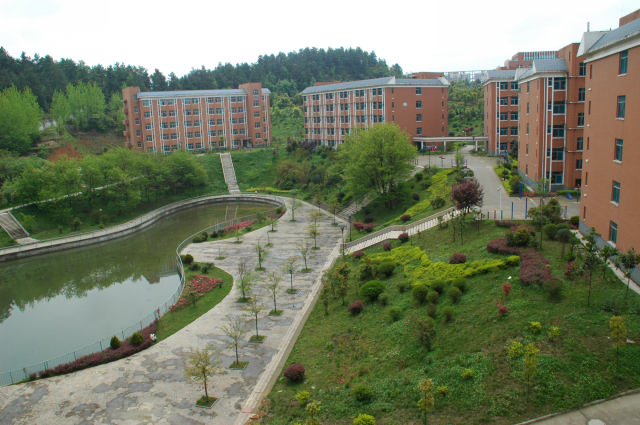 1 high school),简称"贵阳一中",位于贵州省 a target="_blank" href=