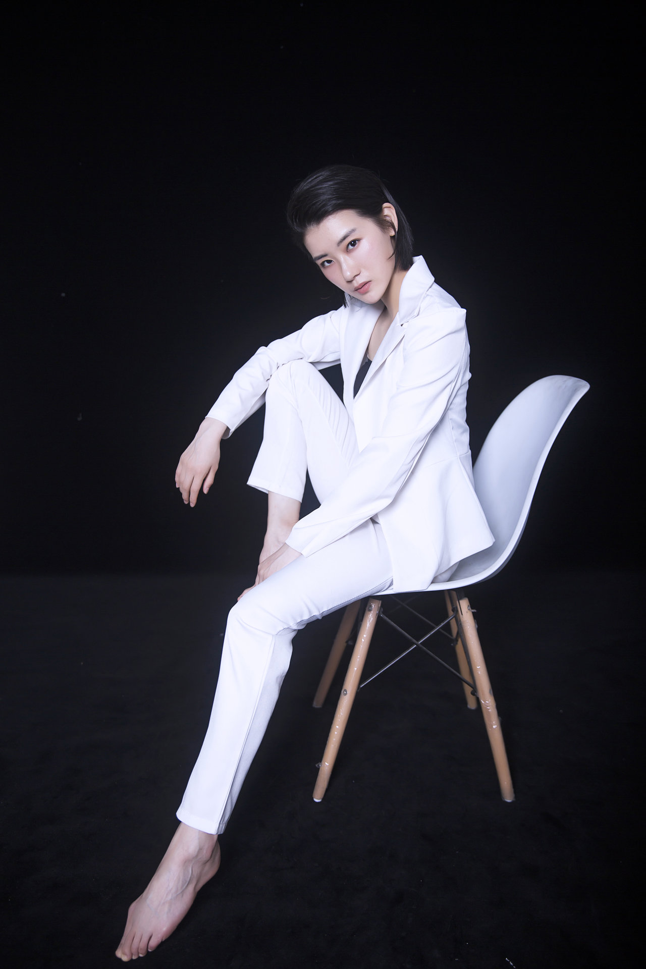  p data-id="gnwzj1e33d">王娇,中国内地女演员