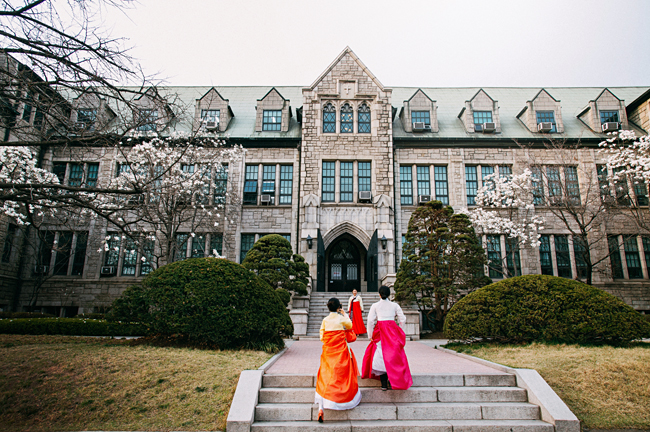 女子大学(                     ,ewha womans university)是韩国首尔