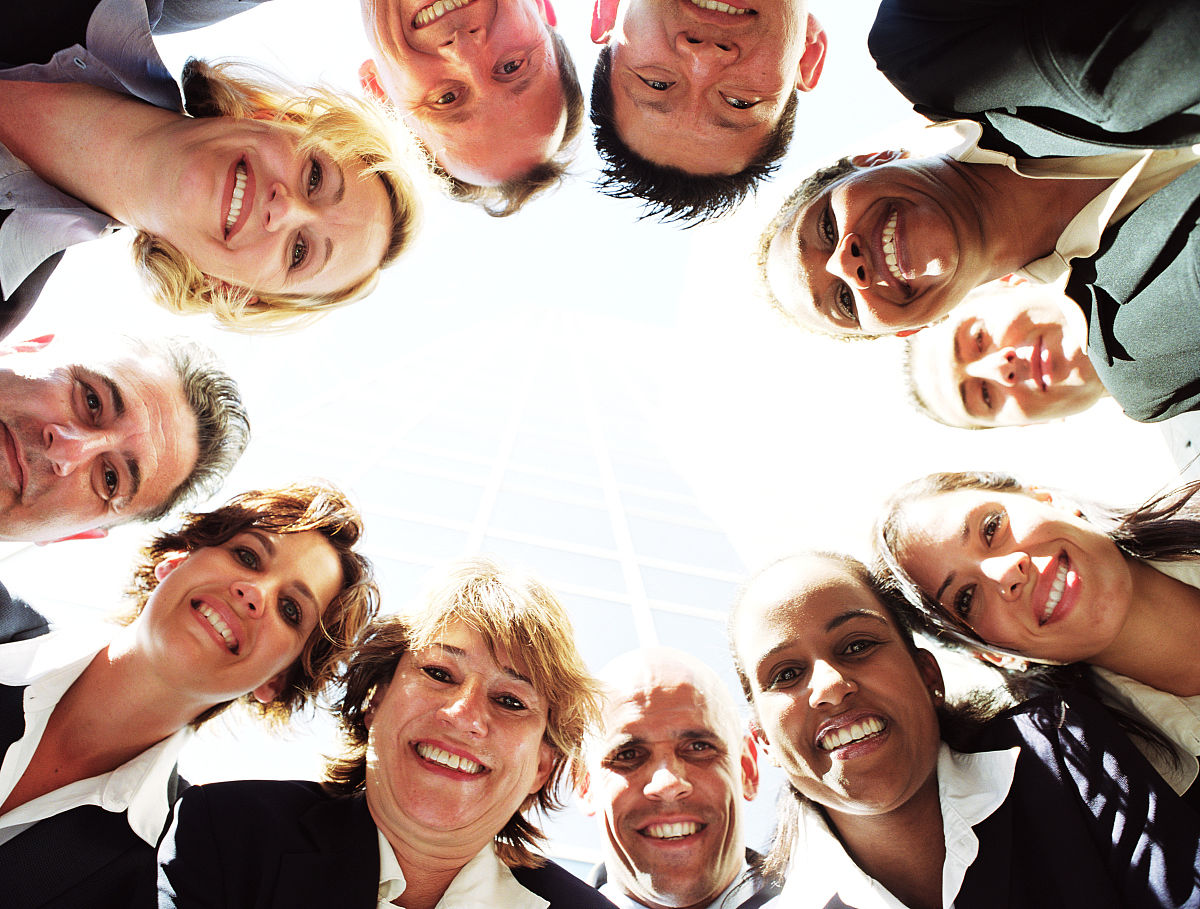 人认同自己为一个特定 a target="_blank" href="/item/群体/4094259"