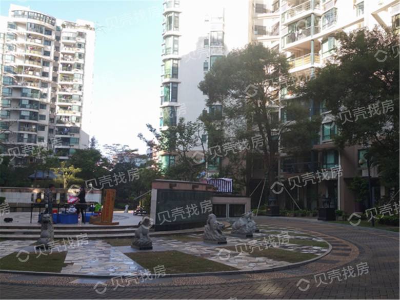  p>富华广场南区位于珠海市香洲区新香洲,由珠海经济特区富华房地产