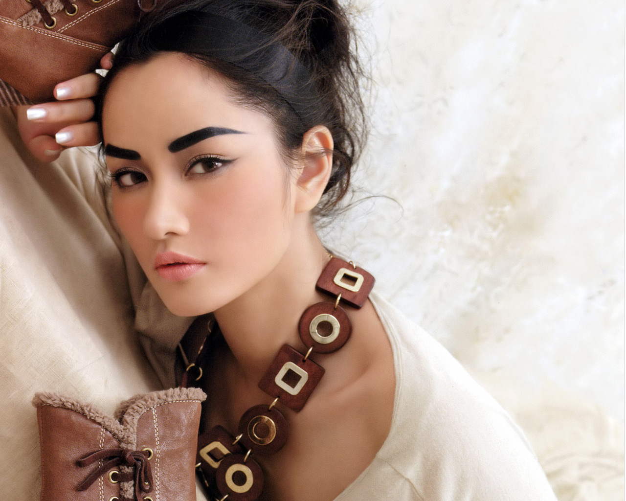  p>瞿颖,1971年7月2日出生于湖南省常德市,国际超模,中国内地女演员