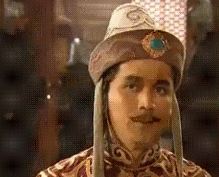 原为乃蛮王太阳罕之子.