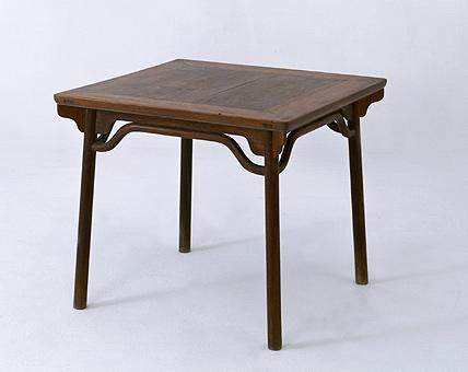  p data-id="gn8ndhnrxi">明黄花梨方桌是明代的方桌. /p>
