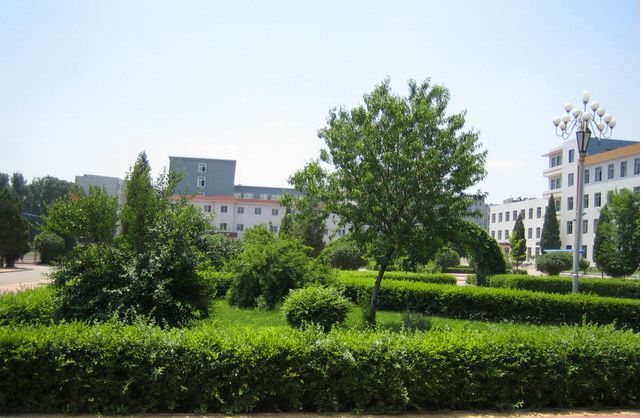 凌源第一高级中学