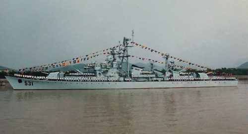 "江东"级护卫舰
