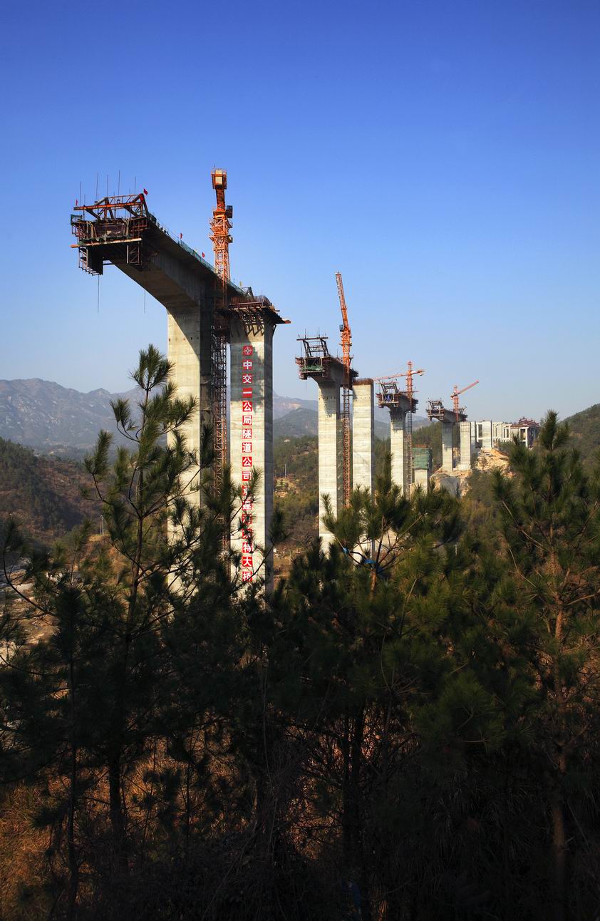 磨子潭镇,隶属于安徽省六安市霍山县,地处<a target="