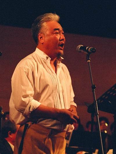 刘维维（中国内地著名男高音歌唱家，中国东方歌舞团一级演员）_百度百科