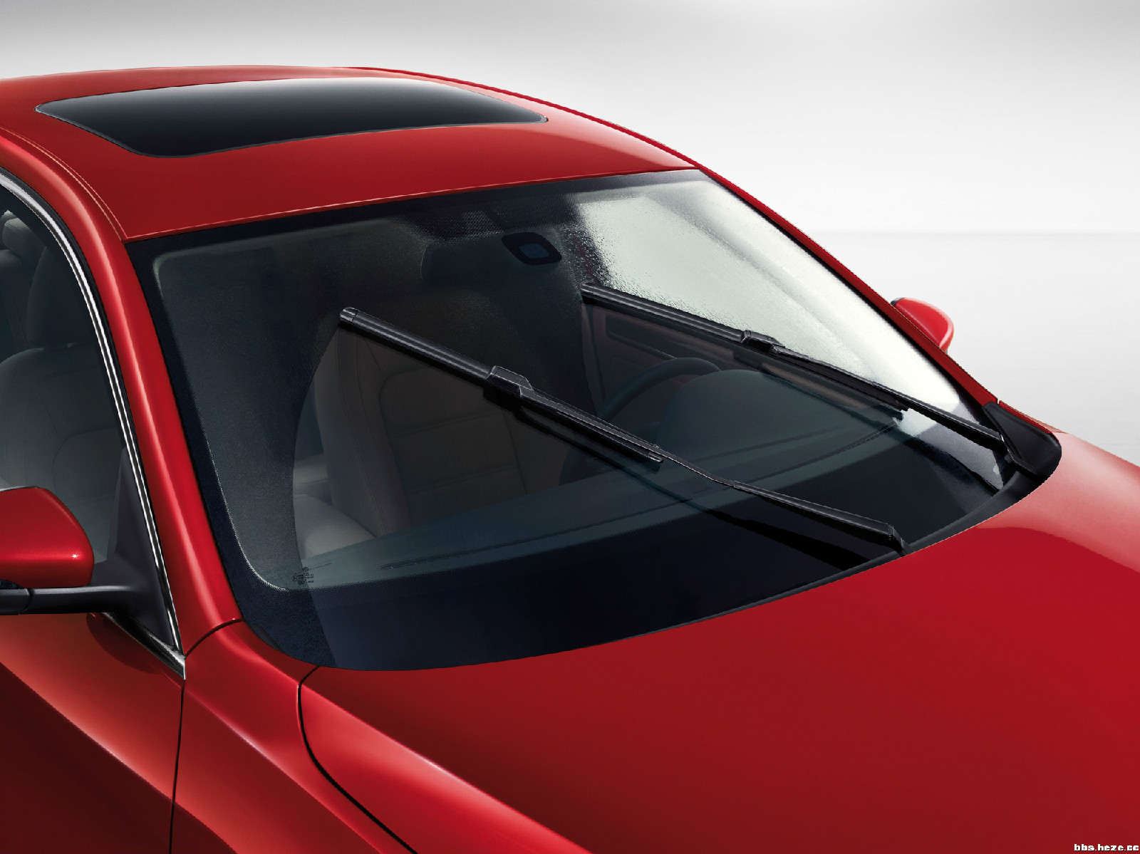  p>汽车前雨刮系统是主动安全零部件,为车辆在雨雪天气下提供风窗玻璃