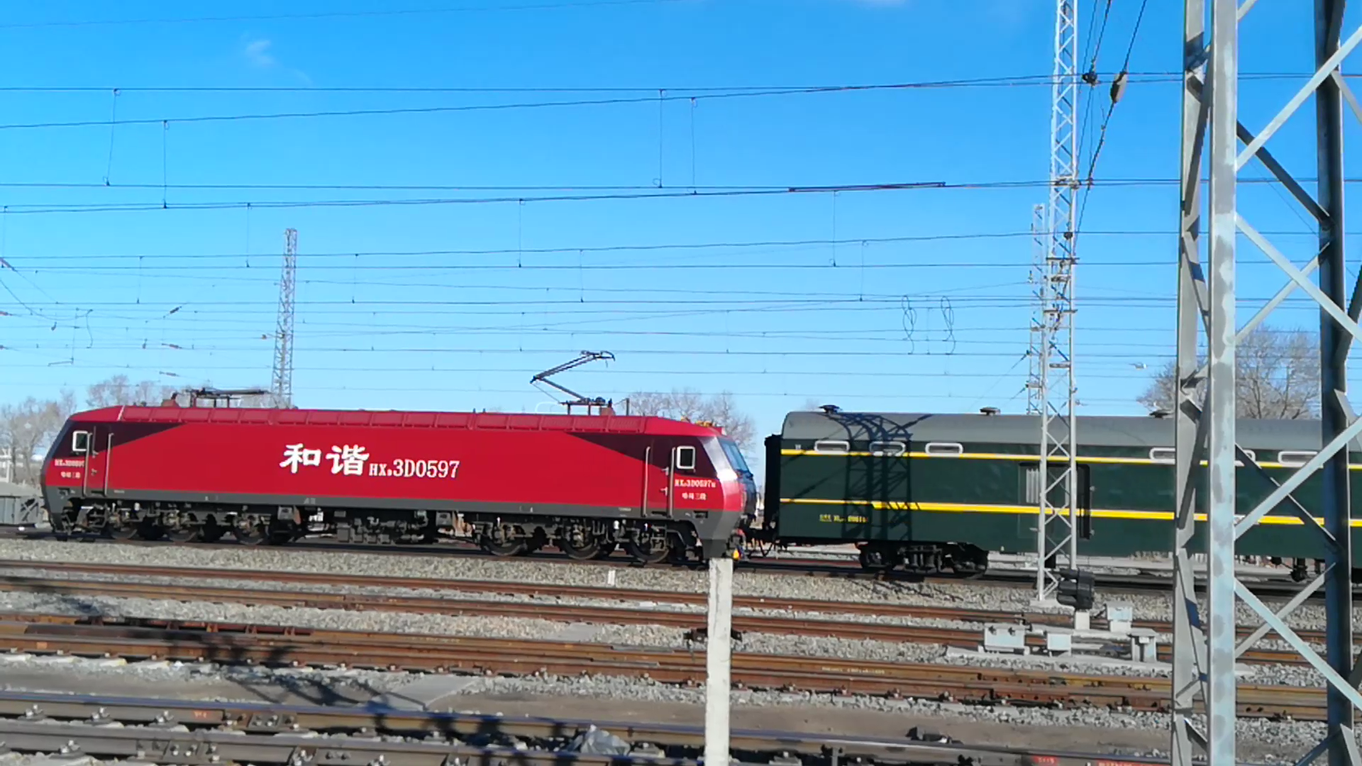  p>滨洲铁路,是原中俄共同修筑的东清铁路(中东铁路)的西部干线,故