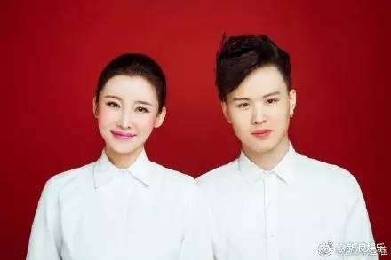 张玮结婚，我瞬间穿越到《好声音》第一季那个夏天_百科TA说