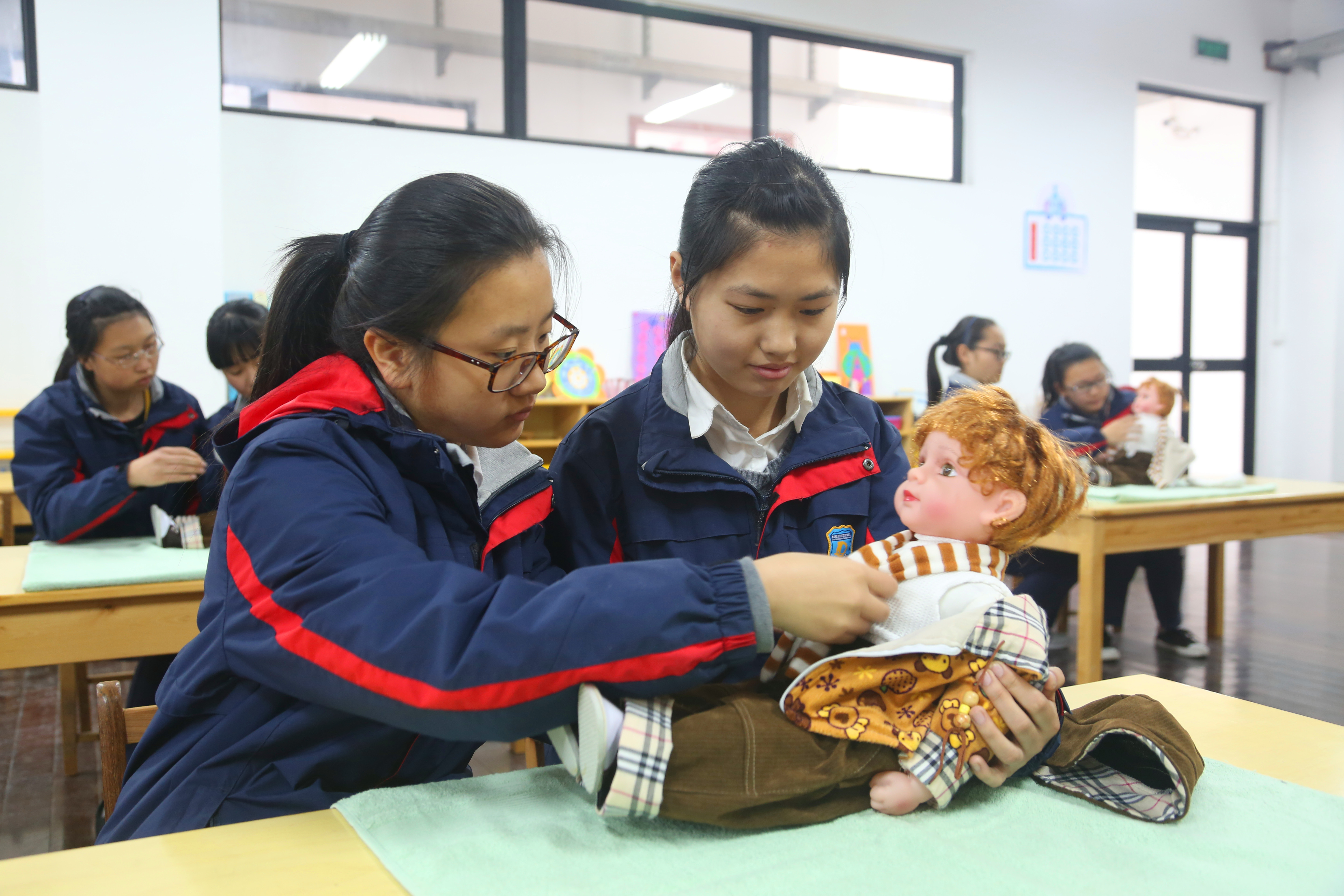 ĴְִҵѧԺ_ְִҵѧУ_㶫ִϢְҵѧԺ