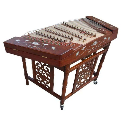 民族乐队中必不可少的 a target="_blank" href="/item/乐器/3046164"