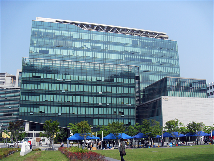  p>中央大学(               ,chung-ang university)是 a target="