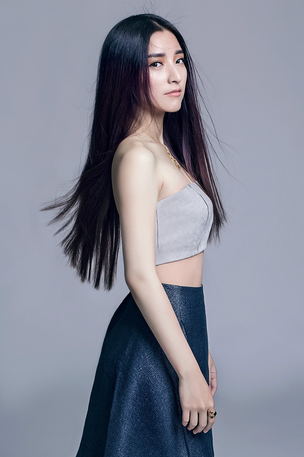  p>潘辰,1988年3月13日出生于上海市,中国内地流行女歌手,女演员.