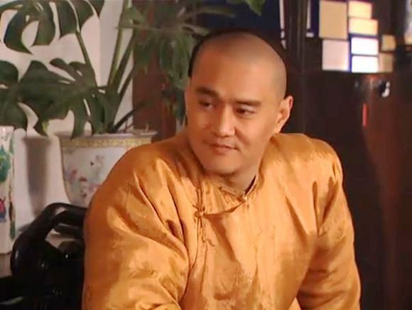 清圣祖 a target="_blank" href="/item/康熙帝">康熙帝 /a>第十茸佑