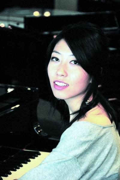  p>《hand hold》是曲婉婷演唱的一首歌曲,收录于专辑《 a target="