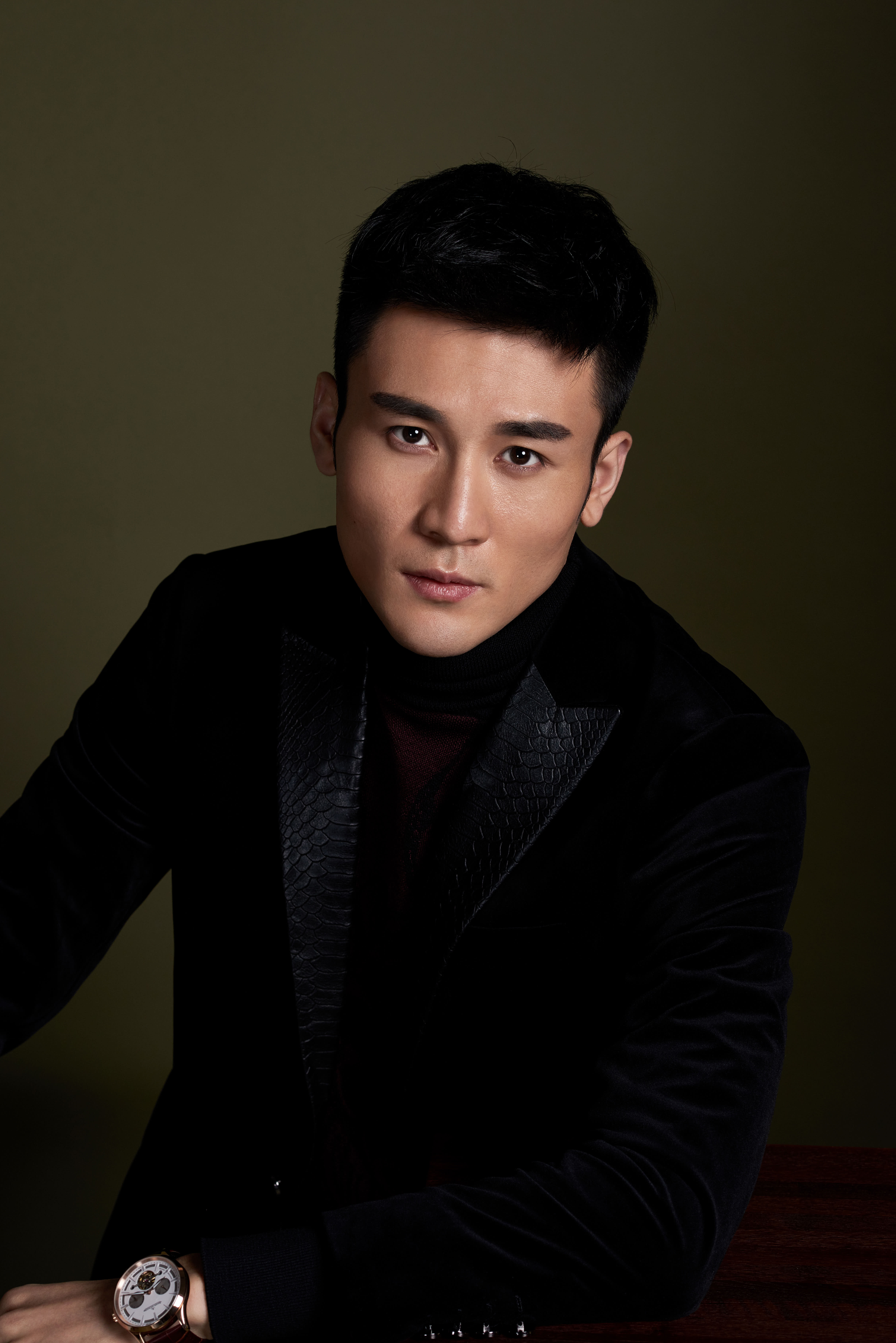  p>高阳,1991年9月13日出生于河北省唐山市,中国内地影视演员,毕业于