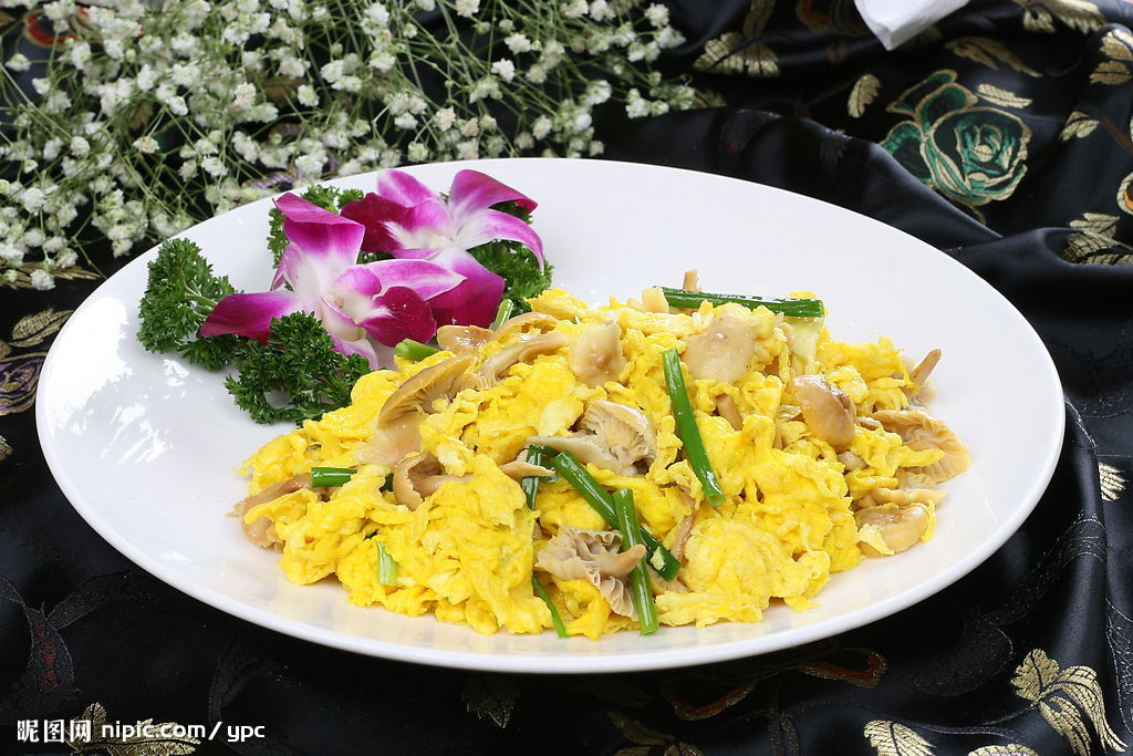  p>平菇炒蛋是一道以鲜平菇,鸡蛋为主料制作的菜品. /p>