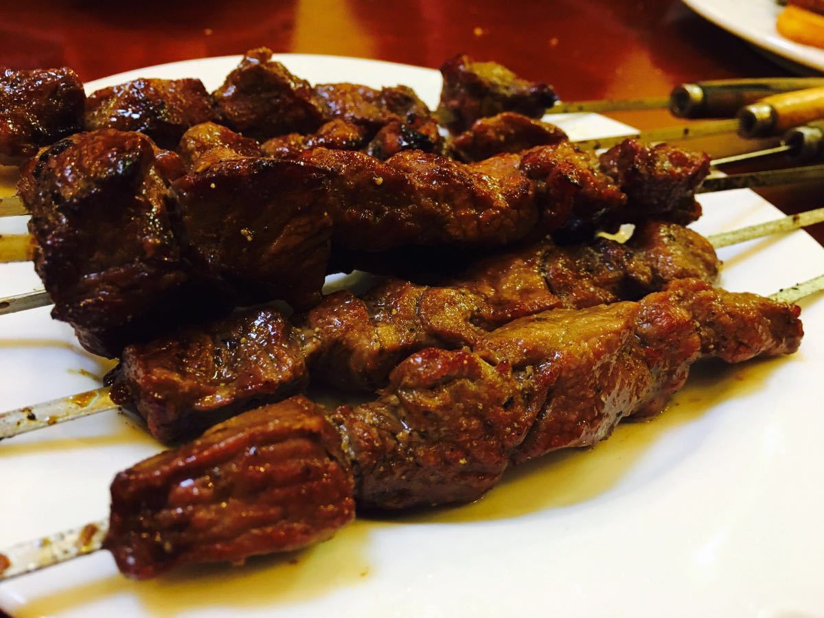 玫瑰红碳烤羊排