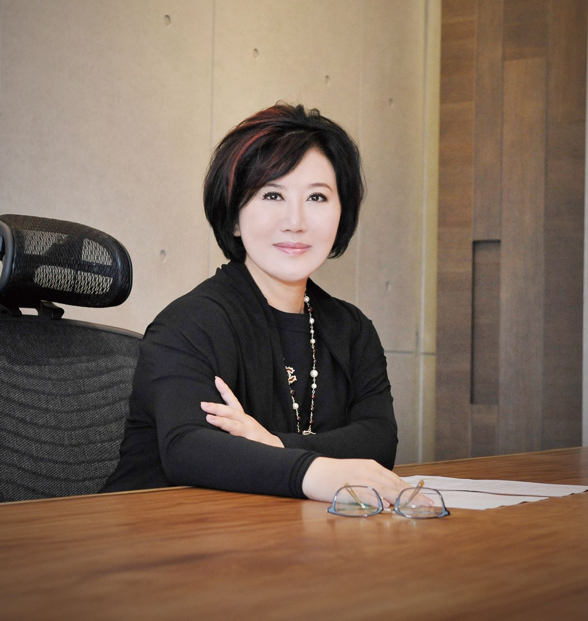  p>1989年,chlitina克丽缇娜在台湾诞生,以向天下女人传播美丽之道为