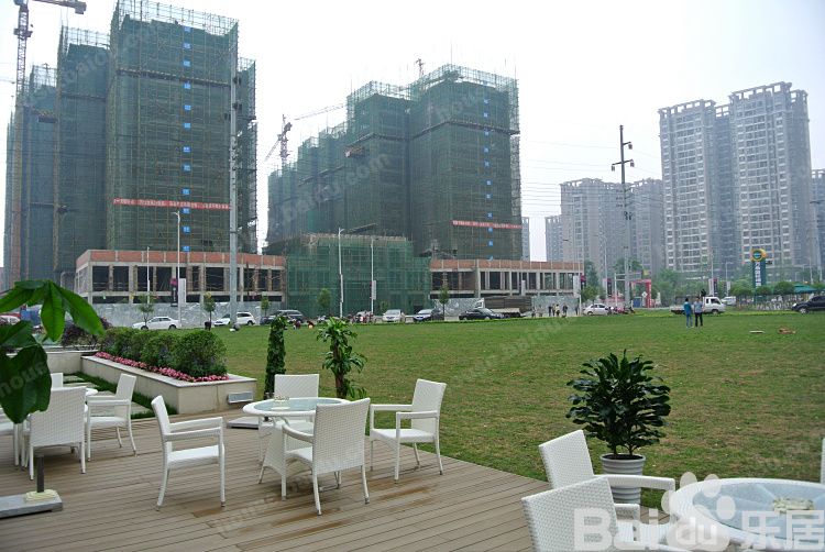 data-id="gn7zwfr7g5">遵义县万象广场片区旧城改造项目—"万象国际城