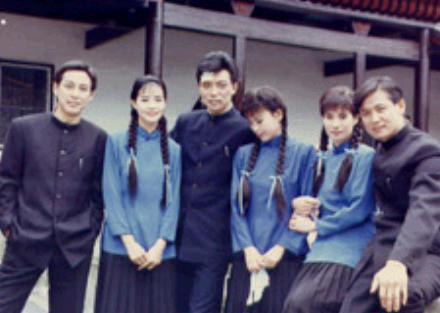 六个梦之三朵花