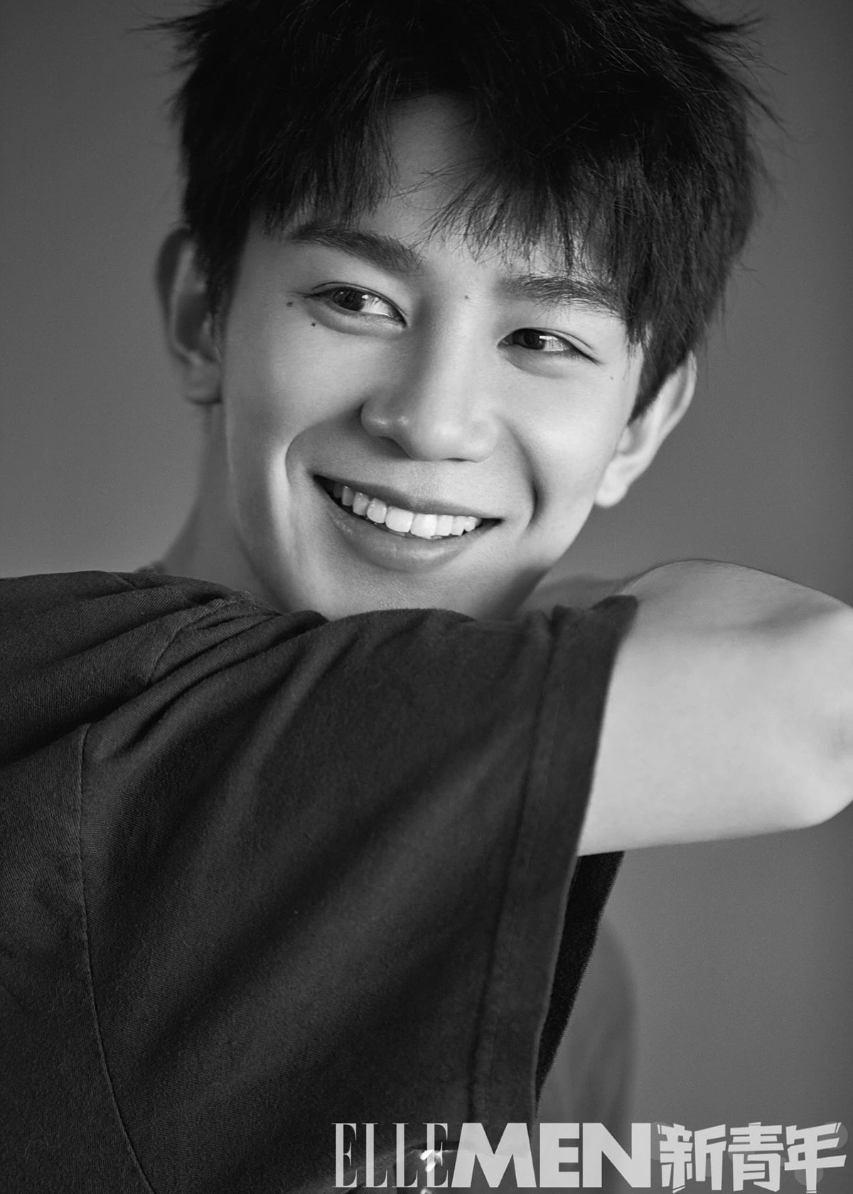  p>夏之光,2000年1月4日出生于安徽省合肥市,中国内地男歌手,演员