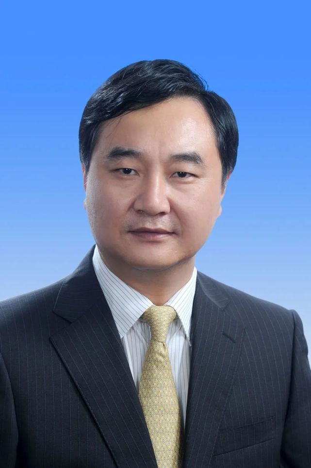 刘富国