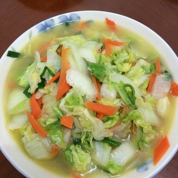  p>白菜炒胡萝卜是一道以 a href="#" data-lemmaid="14842">白菜 /a>