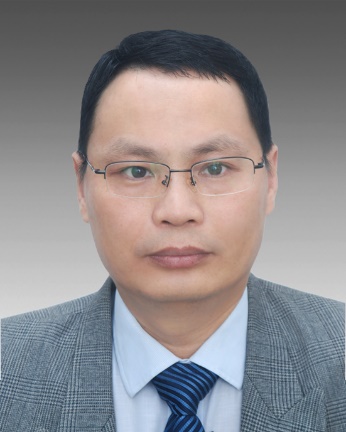 王志华