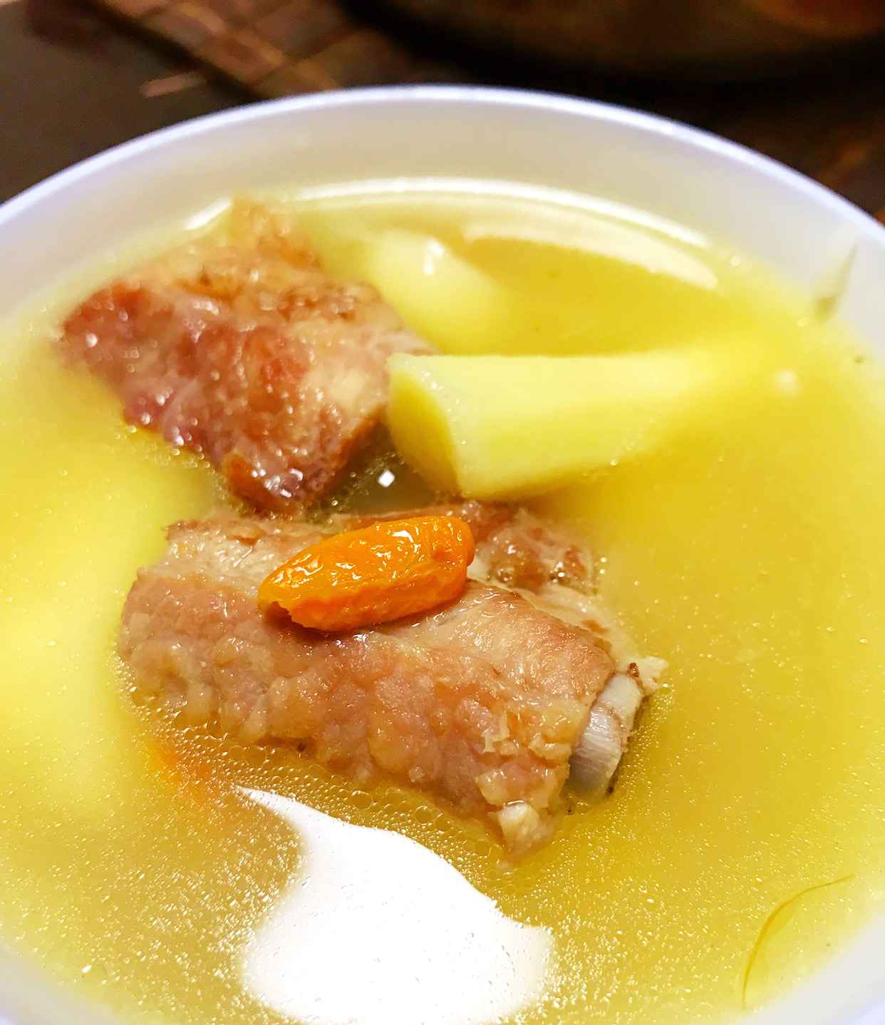 淮山瑶柱棒骨汤