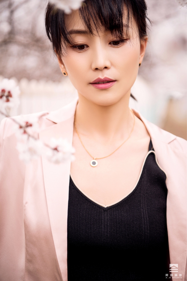  p>张楠 ,毕业于 a target="_blank" href="/item/吉林大学/153987"