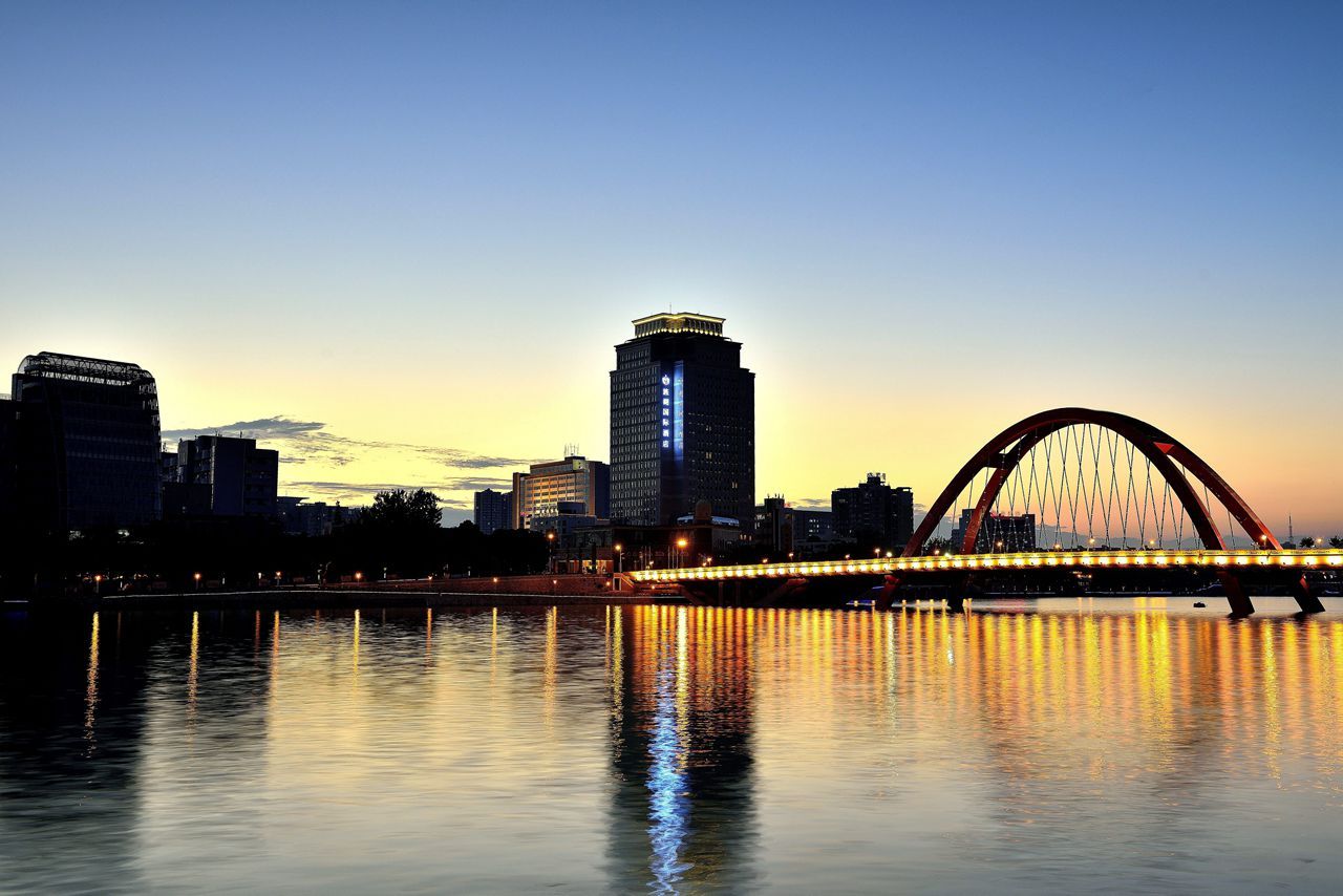 8">旌湖是位于四川省 a target="_blank" href="/item/德阳/192425"