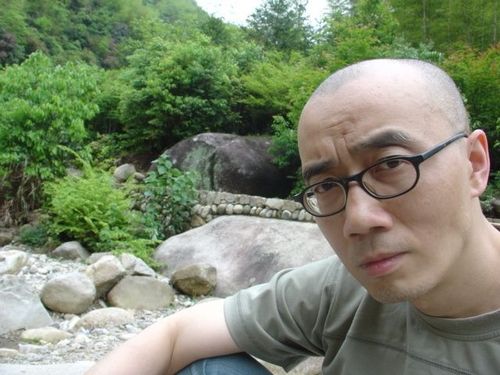 class="ref" data-ctrid="u9cjfujfv7nh">韩东,男,汉族,1961年5月17日