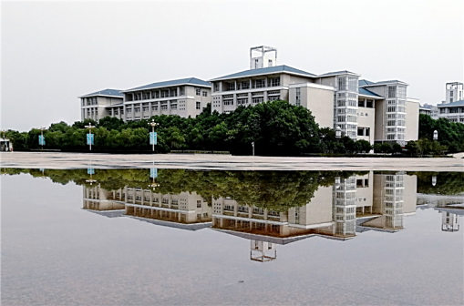 南校区教学楼