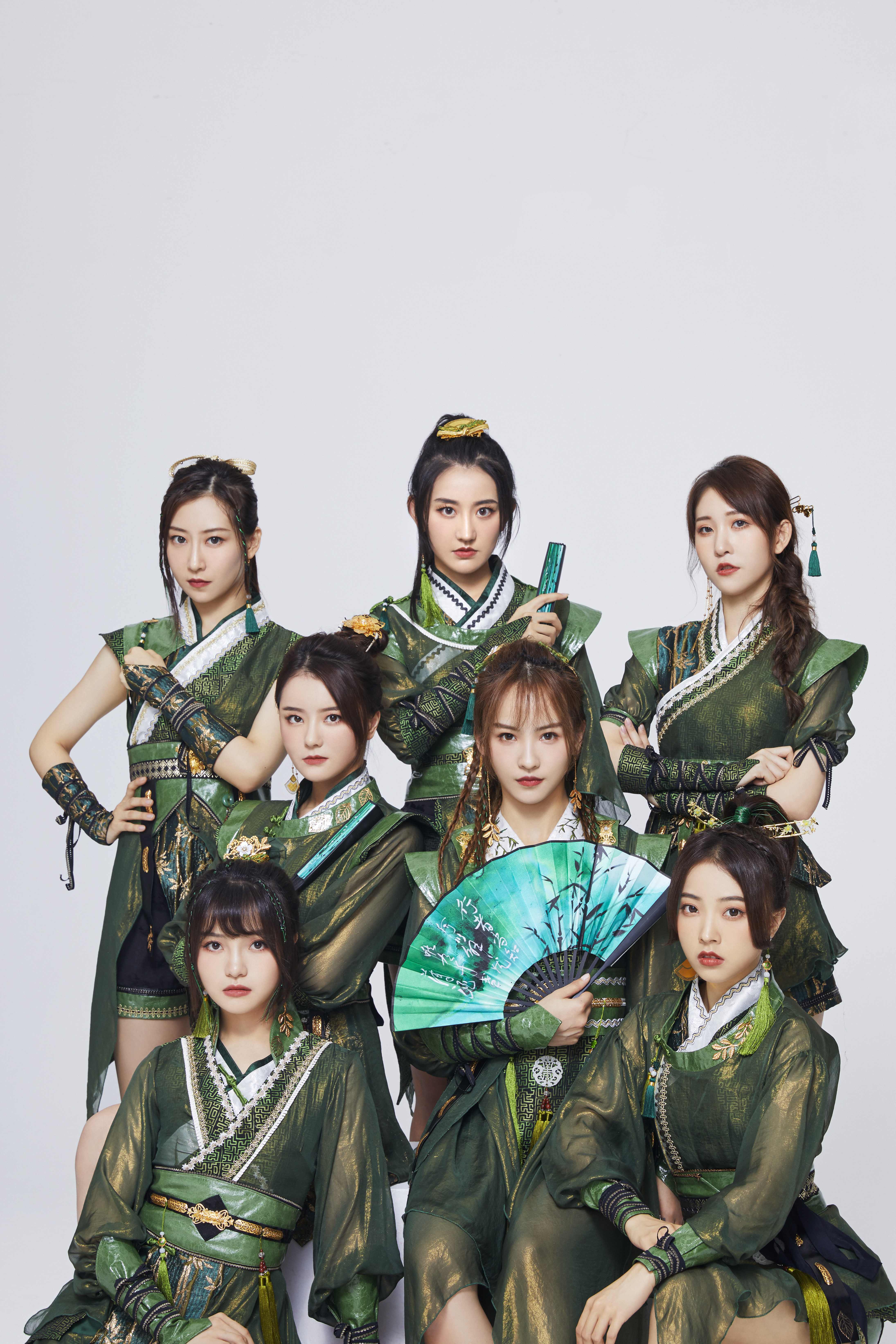 g是由齐鼓文化基于互联网全民造星平台新模式,推出的"亚洲首个电子