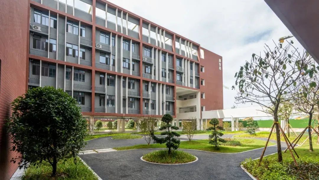 珠海市麒麟中学